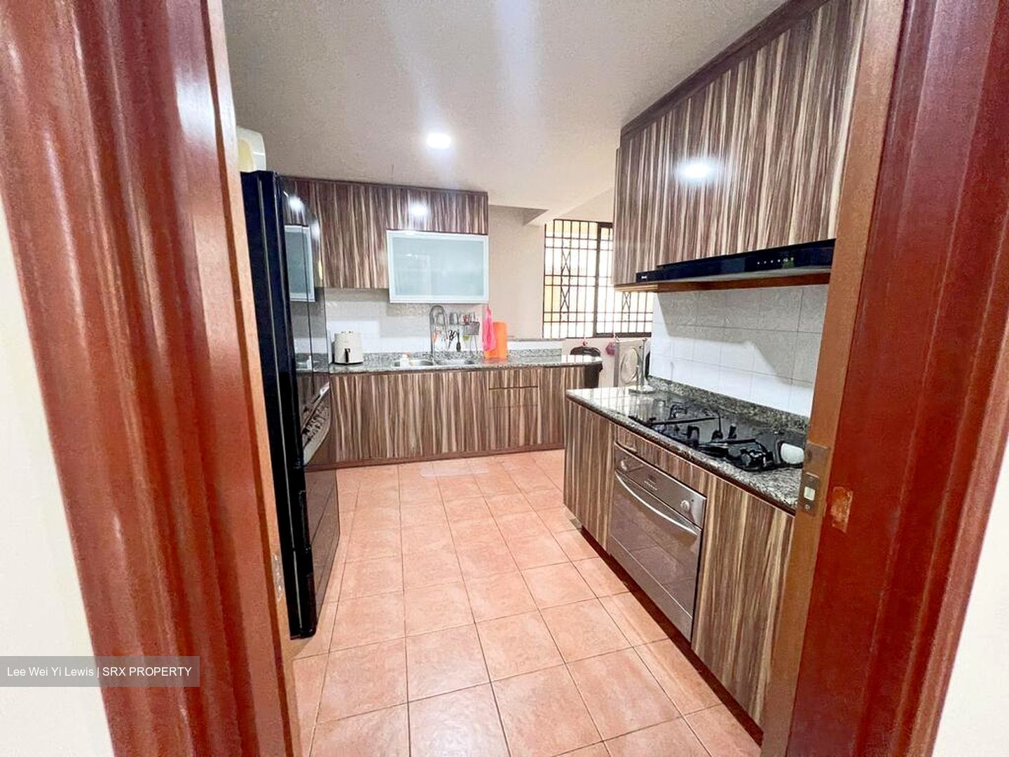 Seletaris (D27), Condominium #501426781